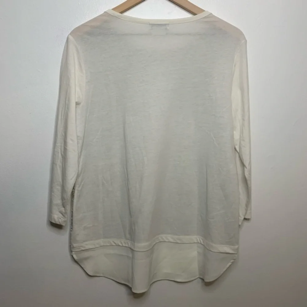 Van Heusen 3/4 Sleeves White and Grey Top Medium - Picture 8 of 8